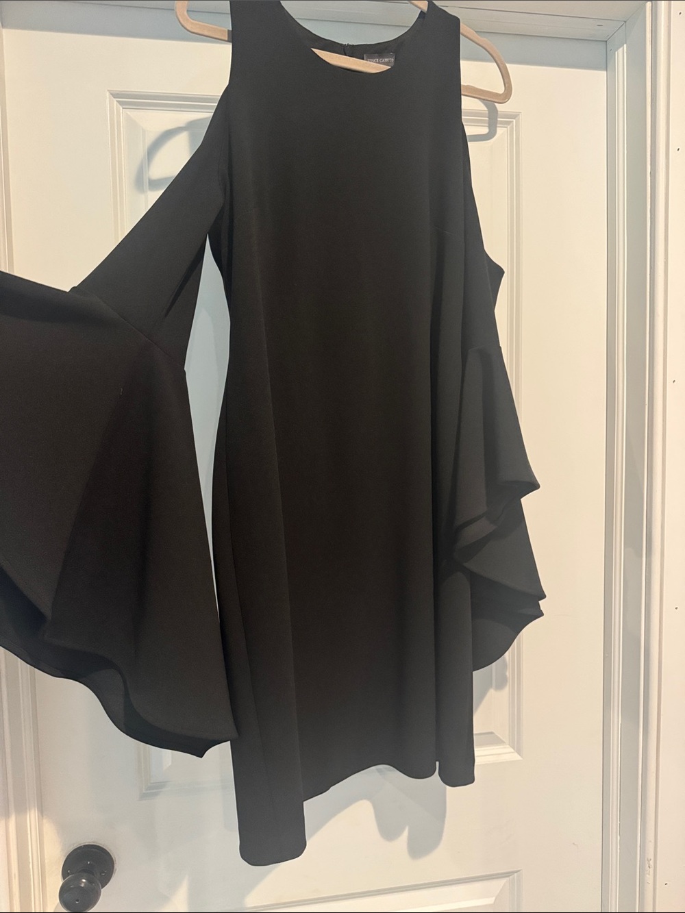 Vince Camuto Black Cold-Shoulder Ruffle Sleeve Dress